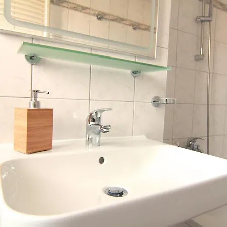 Whg./flat Am Grossen Garten In 아파트 드레스덴