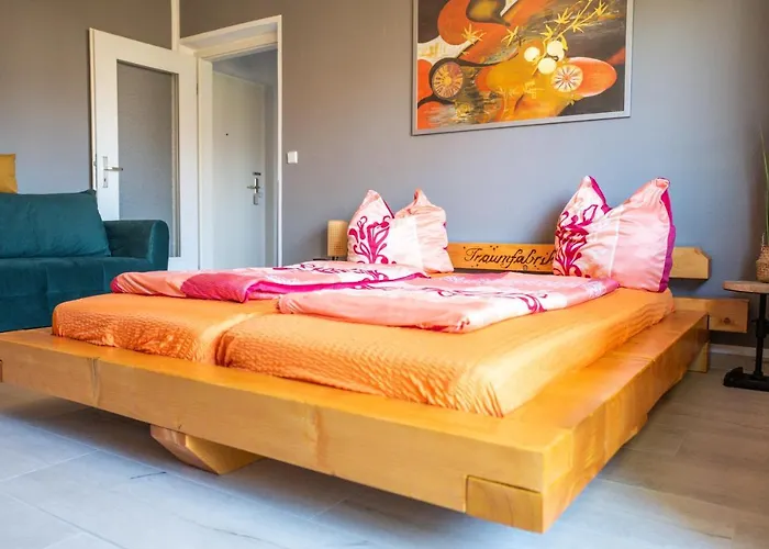 Apartament Whg./flat Am Grossen Garten In