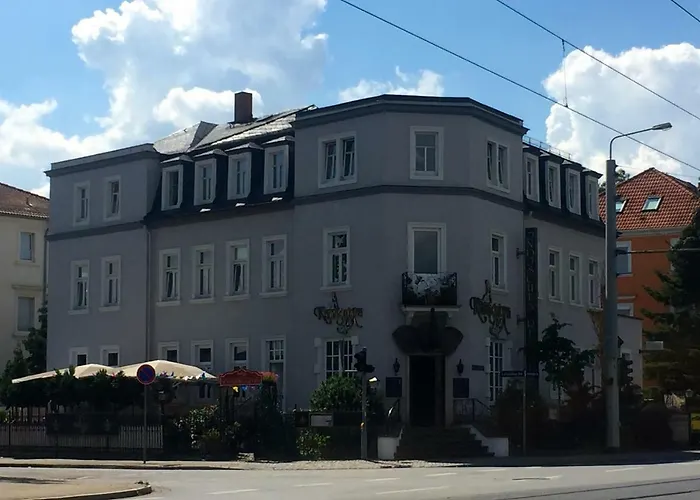 Whg./flat Am Grossen Garten In *